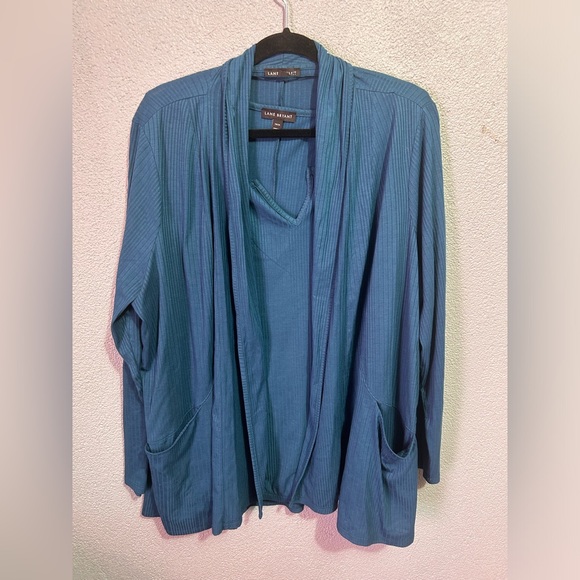 Lane Bryant Tops - NWOT 2 piece Lane Bryant ribbed cardigan and sleeveless top size 18/20 2x
